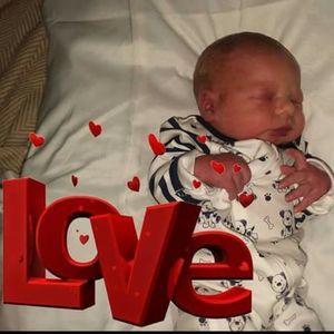 Meet your Posher, Leona